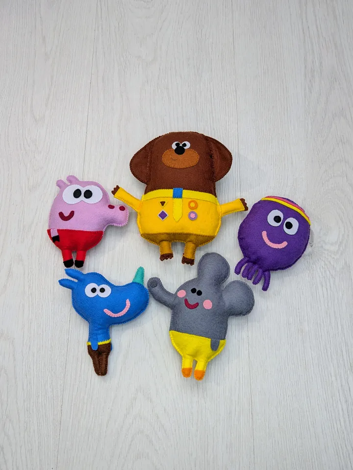 Hey Duggee toy felt. Duggee, Betty, Tag, Roly, elephant . Set 5 toy