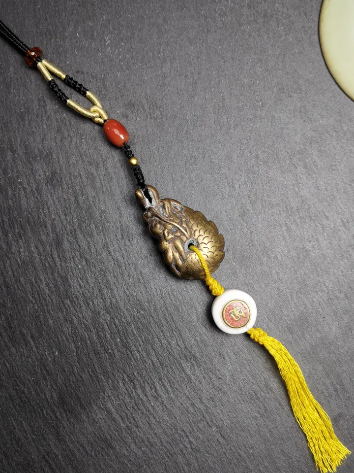 Gandhanra Unique Tibetan Buddhist Amulet, Dragon Charm with Conch Shell OM Pendant