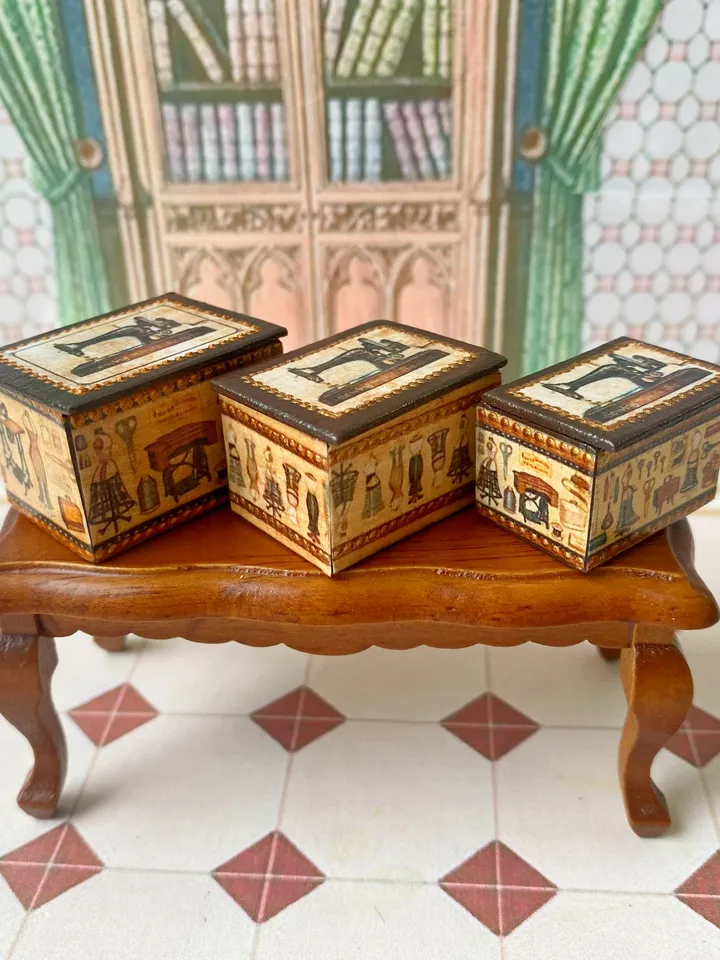 Dollhouse box set. 1:12. Dollhouse accessories. Puppet miniature.