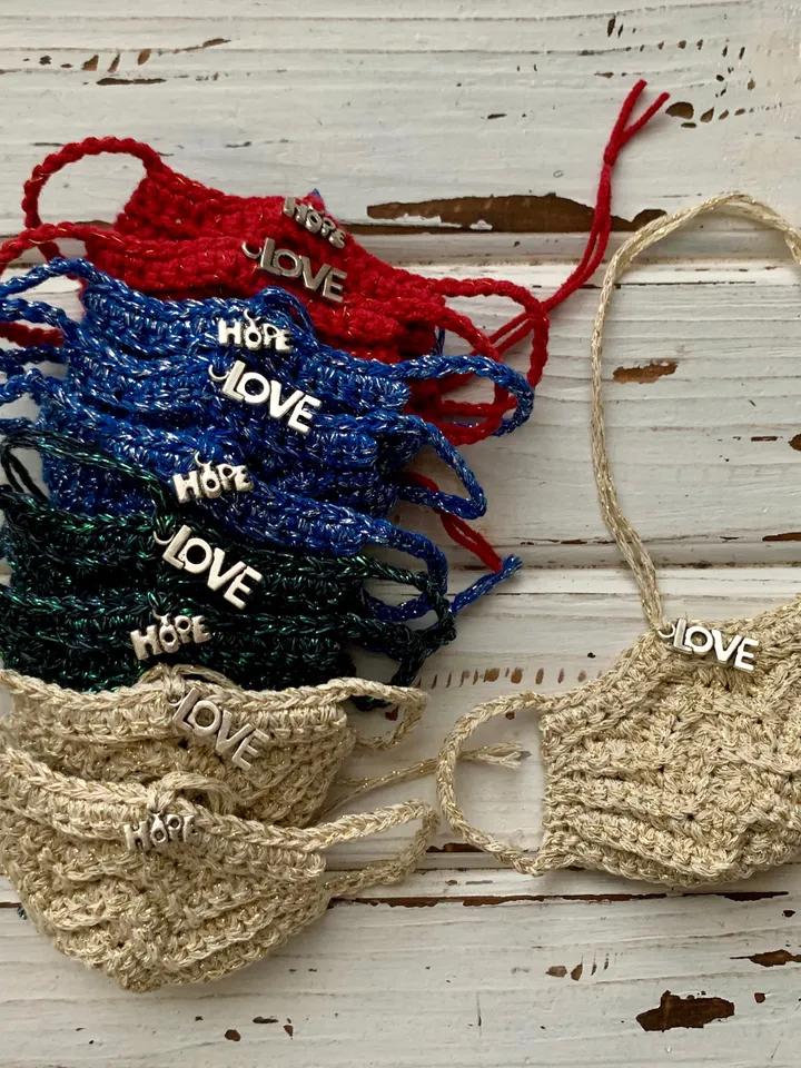 Set 10 mini crochet mask ornament 2020, christmas tree decorations 2020, quarantine 2020, hanging decoration
