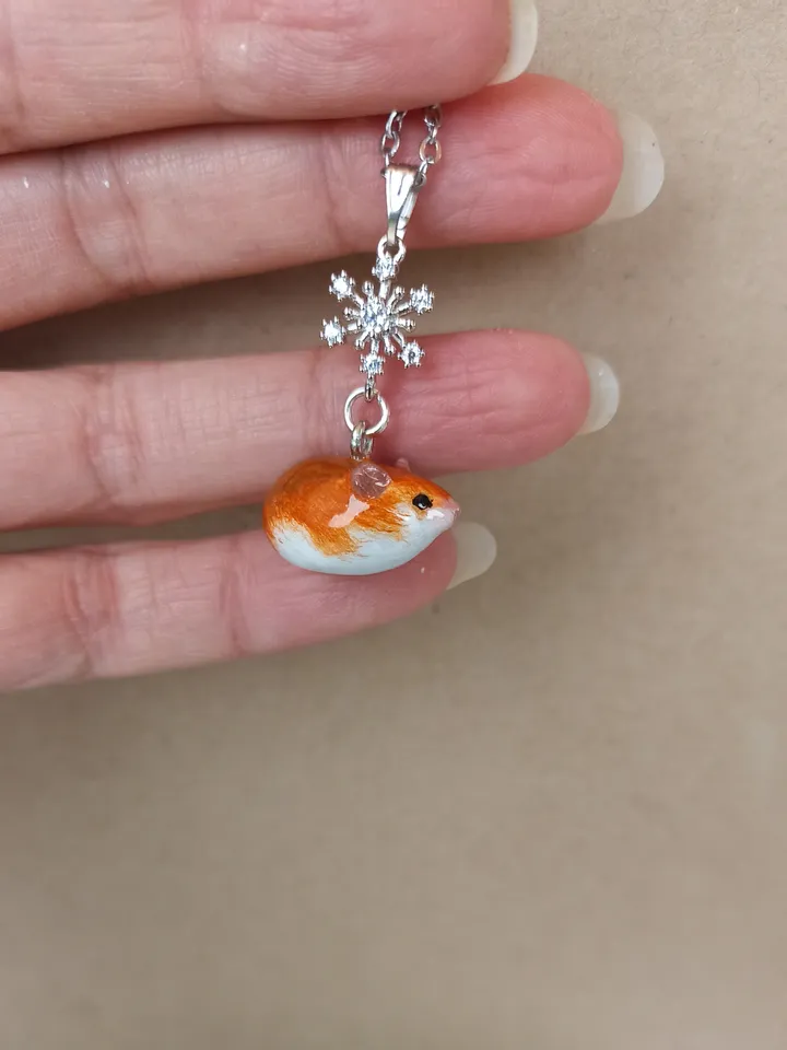 Red syrian hamster necklace (US discount)