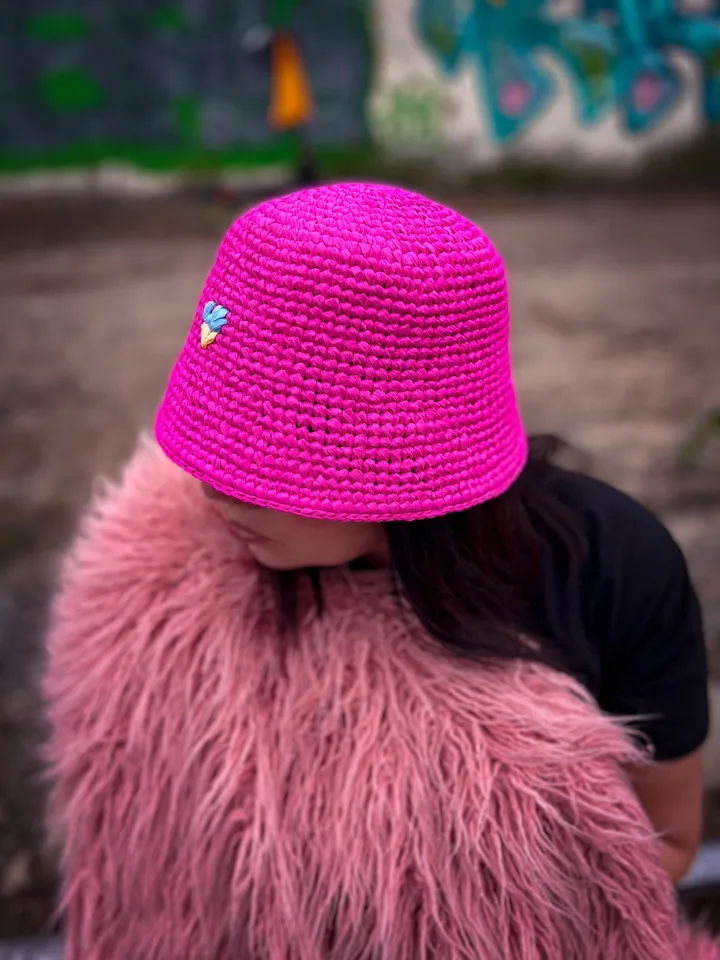 Pink bucket hat crochet pattern PDF, digital instant download, video tutorial, summer hat, eurovision 2022, kalush