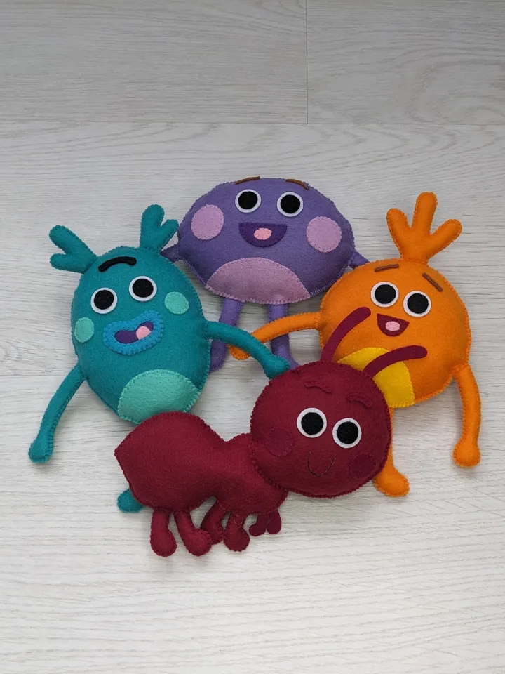 Super Simple Bumble Nums toy felt, The Bumble Nums are Cooking Their Famous Heartwarming Meals, Bumble Nums purple