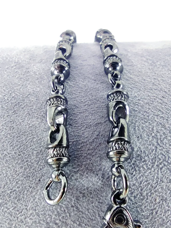 Gorgeous chain - high quality