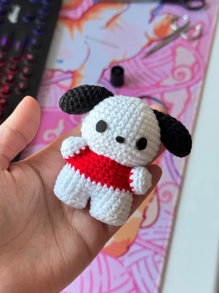 PATTERN pochacco crochet, amigurumi sanrio crochet pattern PDF US terms, crochet keychain sanrio, hello kitty crochet