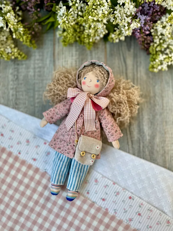 Patterns in PDF of clothes for a doll 31 (12 inch) cm tall.