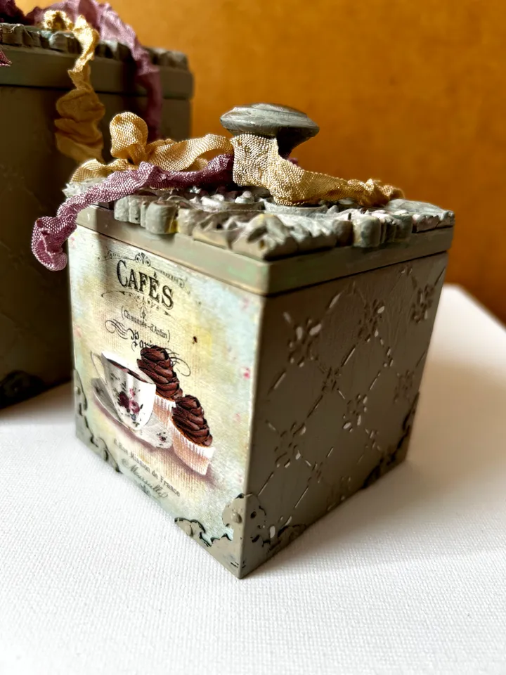 Decoupage boxes in vintage style with cupcakes - Unique Home Decor, Vintage-Inspired Decoupage Decorated Storage Box - Shabby Chic Organizer