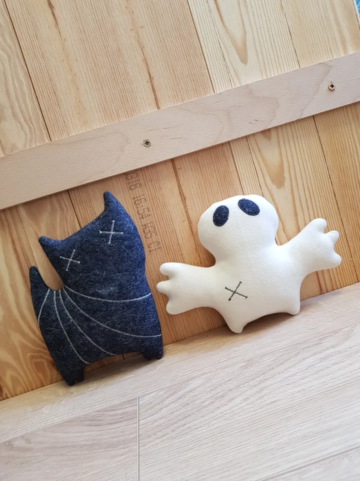 Halloween doll sewing pattern PDF, white ghost, digital tutorial in english, rag doll diy