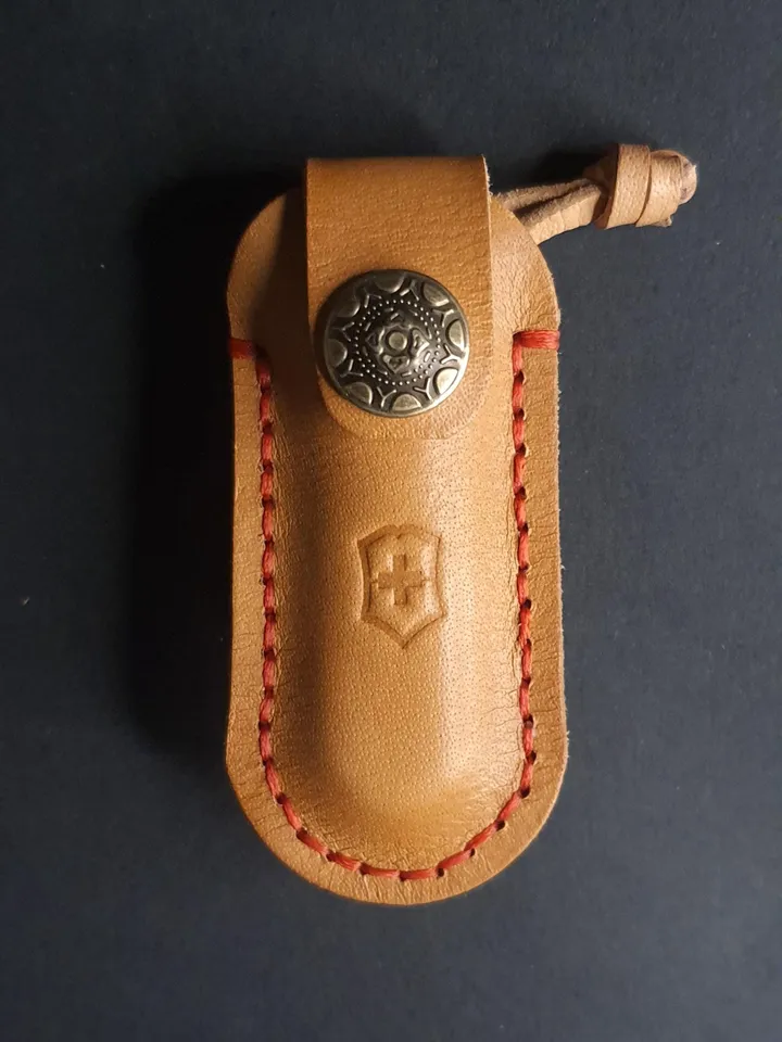 Victorinox Sd Leather Sheath, Classic SD Pocket Knife, Swiss Knife Handmade Genuine Leather, Leather Keychain, Leather Case