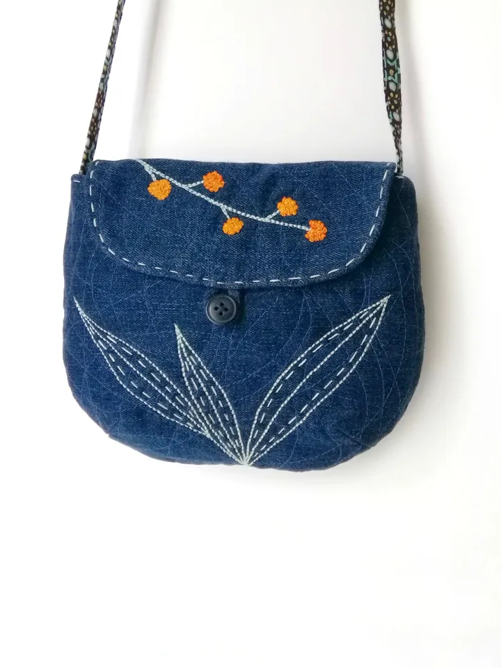 Boho Chic Mini Denim Crossbody Bags: Handmade Embroidered Shoulder Purses for Women, Floral Accents, Unique and Stylish. FREE SHIPPING!