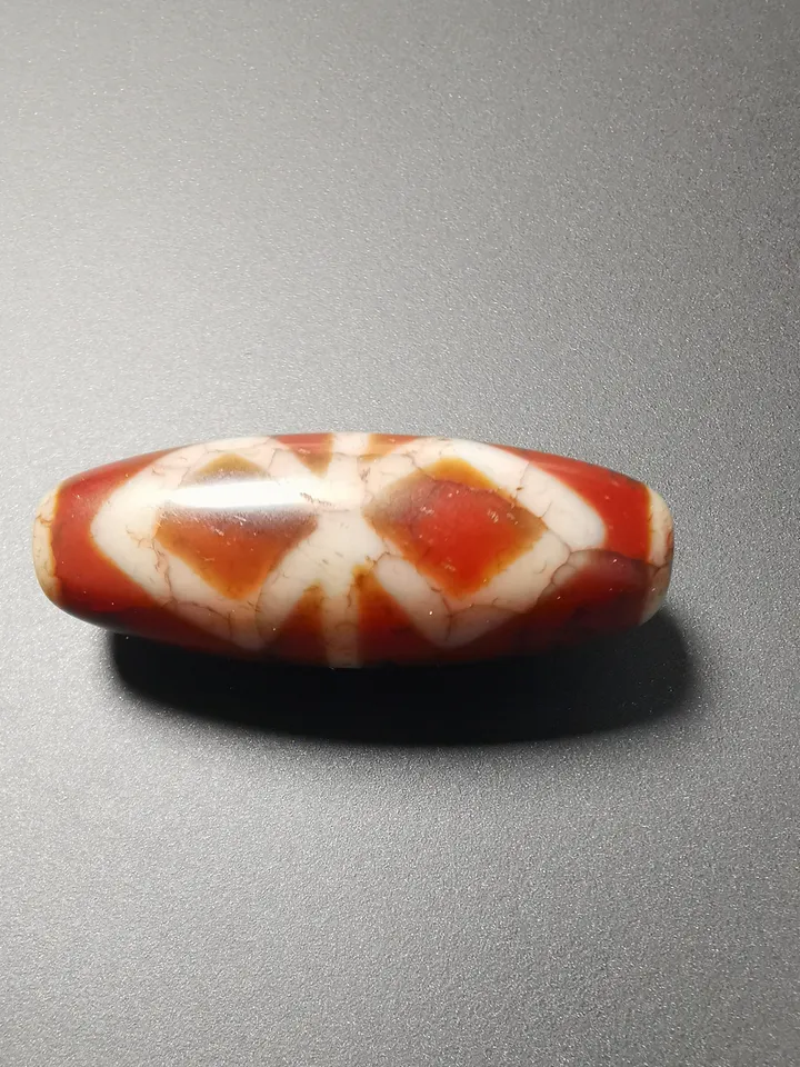Gandhanra Ancient Tibetan Fire Agate Phum Dzi Bead with Dorje Vajra Pattern(1.58" * 0.55"), Protective Amulet for Vajrayana, zee Bead