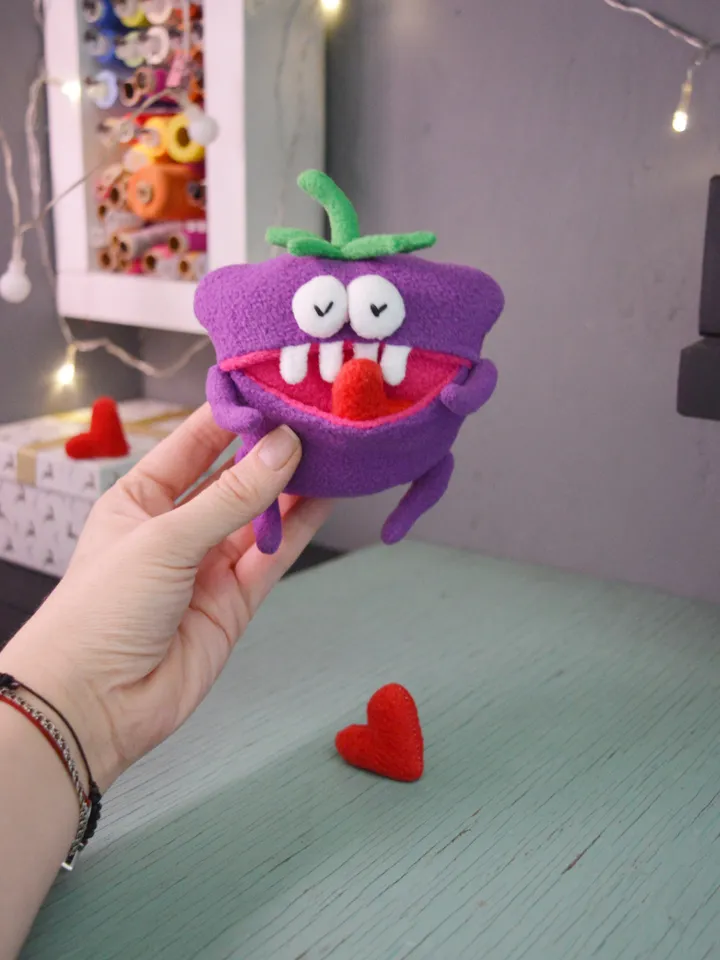 PDF Plush Toy Pattern – Fleece Softie Berry "Blackberry"