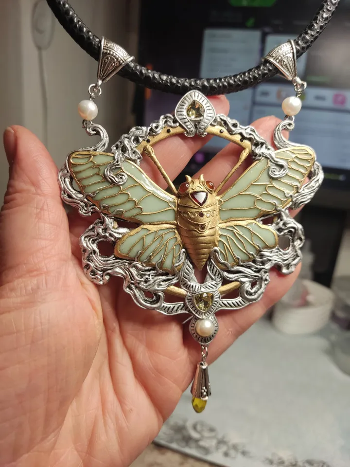 CICADA, Art Deco, Art Nouveau, bee insect Statement Chunky, Necklace Retro 1920