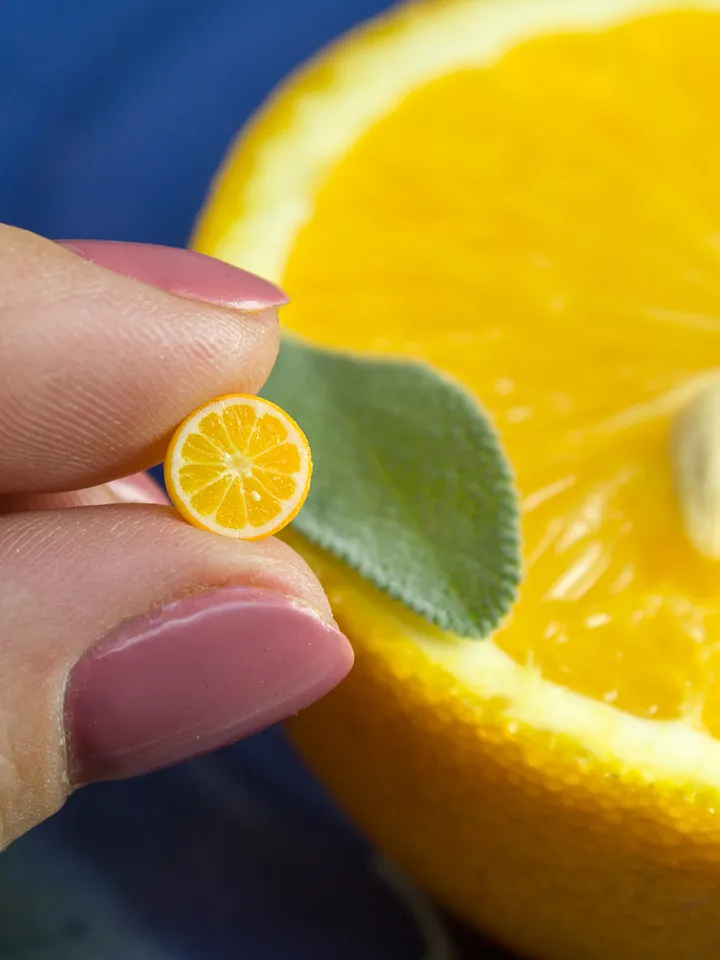 TUTORIAL Miniature orange fruit with polymer clay