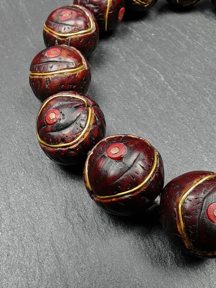 Gandhanra Unique Tibetan Wrist Mala,Old Bodhi Beads Bracelet,Inlaid Copper Wire and Agate,Diameter 17mm,Circumference 20cm