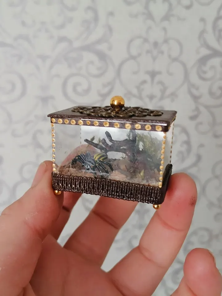 Terrarium. Spider cage. Puppet miniature.1:12 scale.