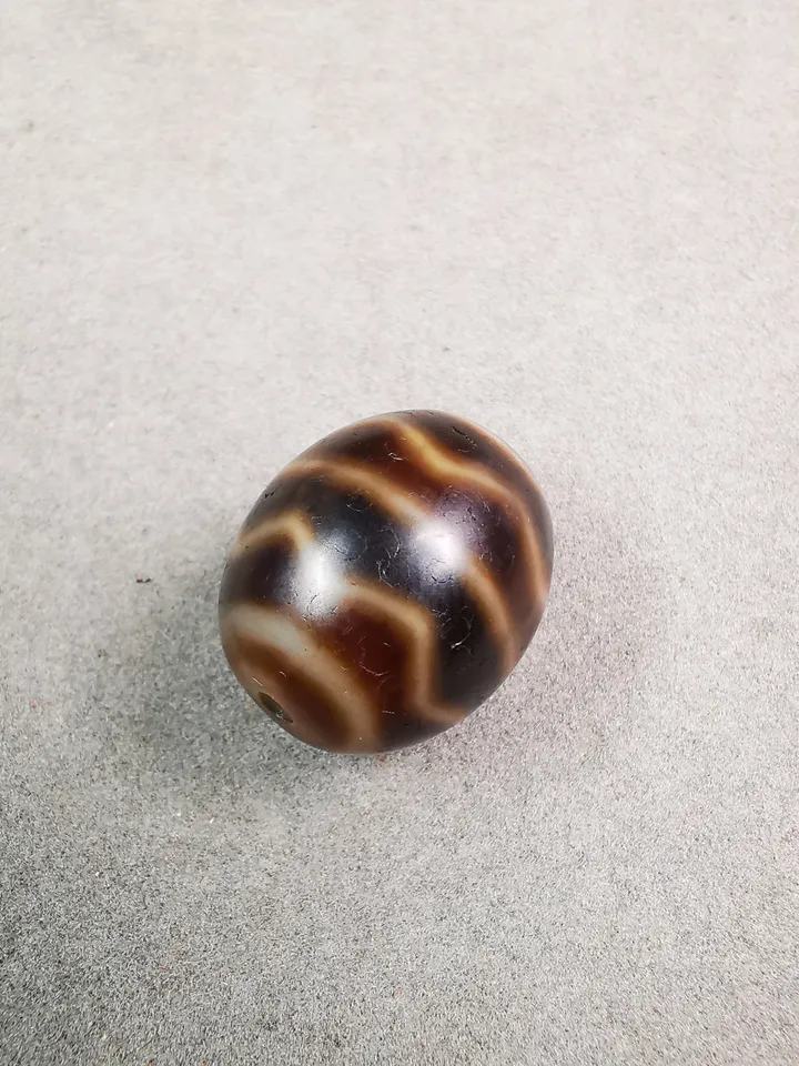 Gandhanra Tibetan Round Fortune Wave Dzi Bead(Darrow or Taklok Dzi),Tibetan Chung,Wealth Amulet,Small Size 20*17 mm