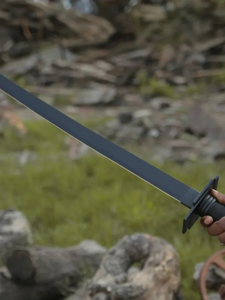 BladeMaster Handmade Ichigo Bankai Sword – Premium Craftsmanship and Functionality