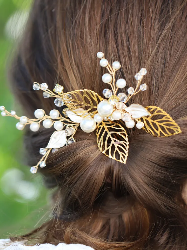 Swarovski Crystal Pearl Wedding Earrings Gold Bridal Earrings Boho Wedding Earrings Leaf Bridal Earrings Bridesmaid Boho Bridal Earrings