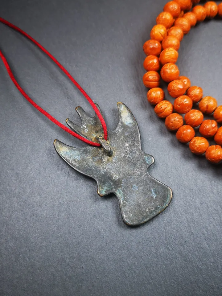 Gandhanra Antique Tibetan Buddhist Amulet Pendant - Garuda - The Golden-Winged Bird, Crafted from Thokcha,Size 2.28" * 1.5"