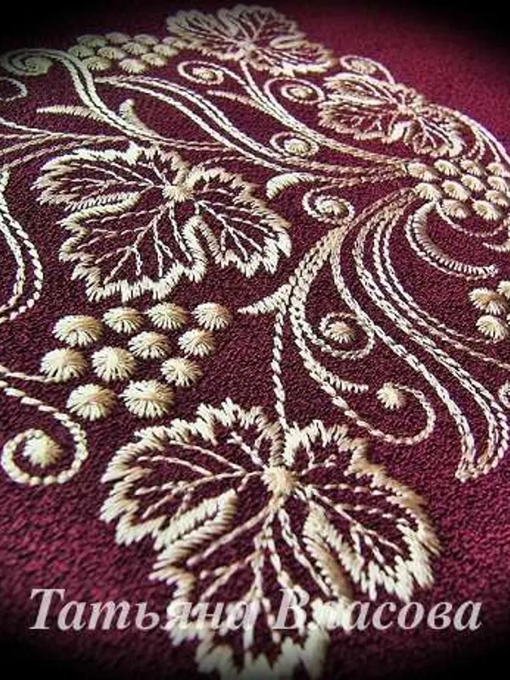 Endless grapes, machine embroidery design
