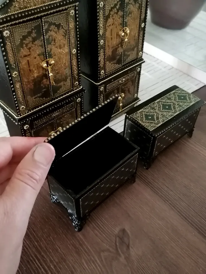 Dollhouse chest. 1:12. Furniture for dolls. Dollhouse miniature.