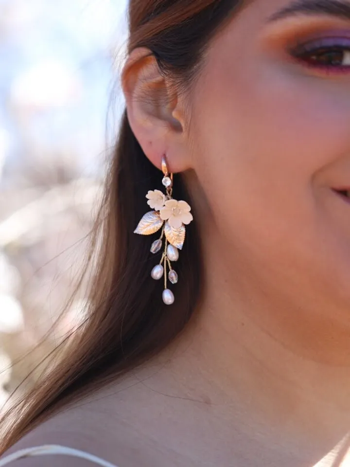 Champagne Gold Porcelain Flower Wedding Earrings, Pearl Statement Floral Wedding Earrings, Swarovski Crystal Bridal Earrings, Boho Jewelry