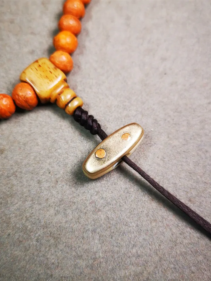Gandhanra Handmade Tibetan Amulet,Unique Vajra Pendant for Mala,Bag Hanging,Prayer Bead Accessories,0.9" × 0.3"