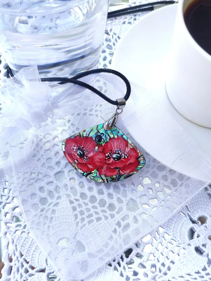 Pearl pendant necklace: Red poppies on Elegant abalone shell necklace. Aesthetic Mother of pearl pendant. Stylish graceful gift for her