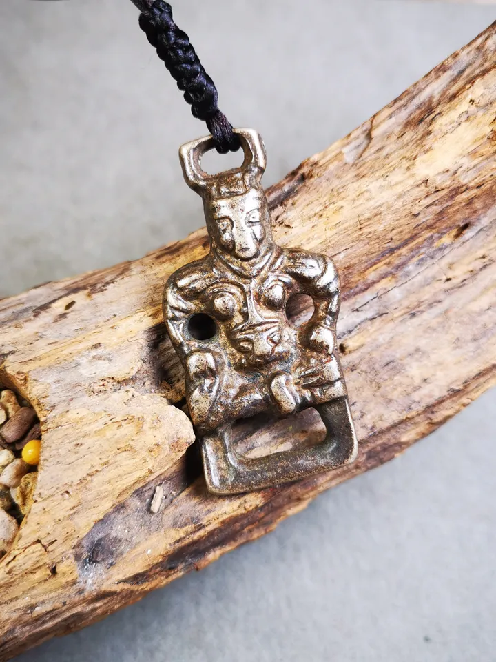 Gandhanra Antique Tibetan Buddhist Statue Badg