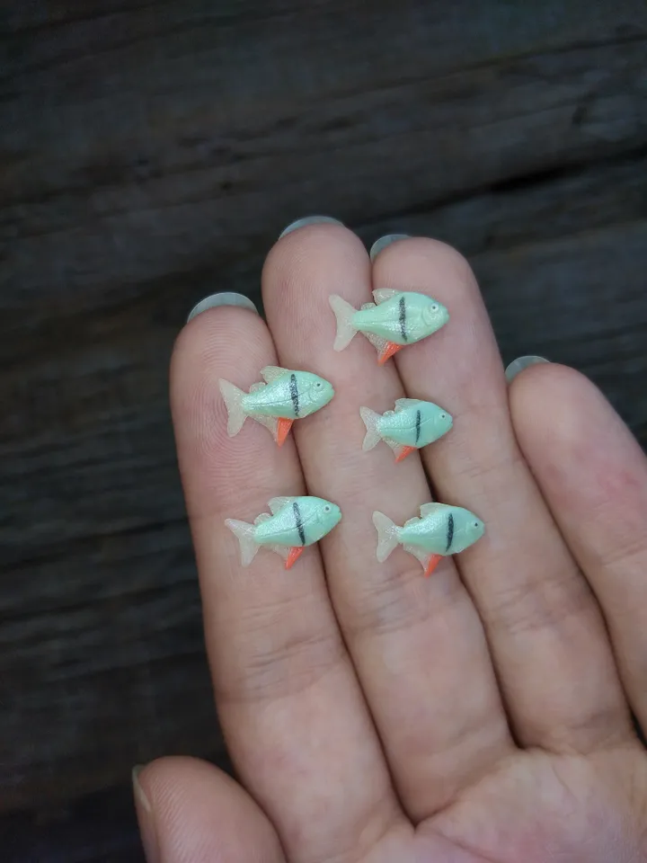 Miniature clay Disk Pacu fish 5 pcs, tiny fish for diorama, dollhouse or resin art