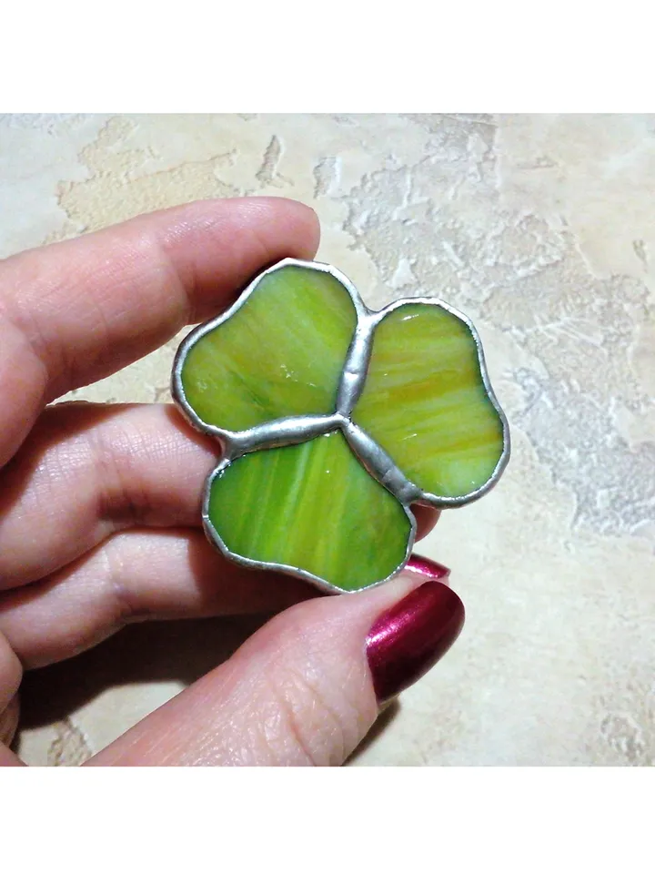 Shamrock brooch, st patricksday, trefoil, Irish leaf pin, Clover leaf brooch, lucky clover, St Patrick brooch, trifolium