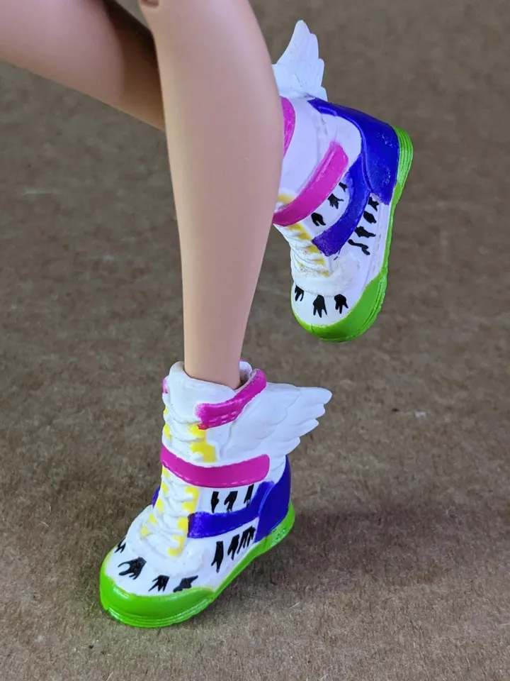White wings snickers for 11 inch female dolls (MH g1, g2 or EAH)