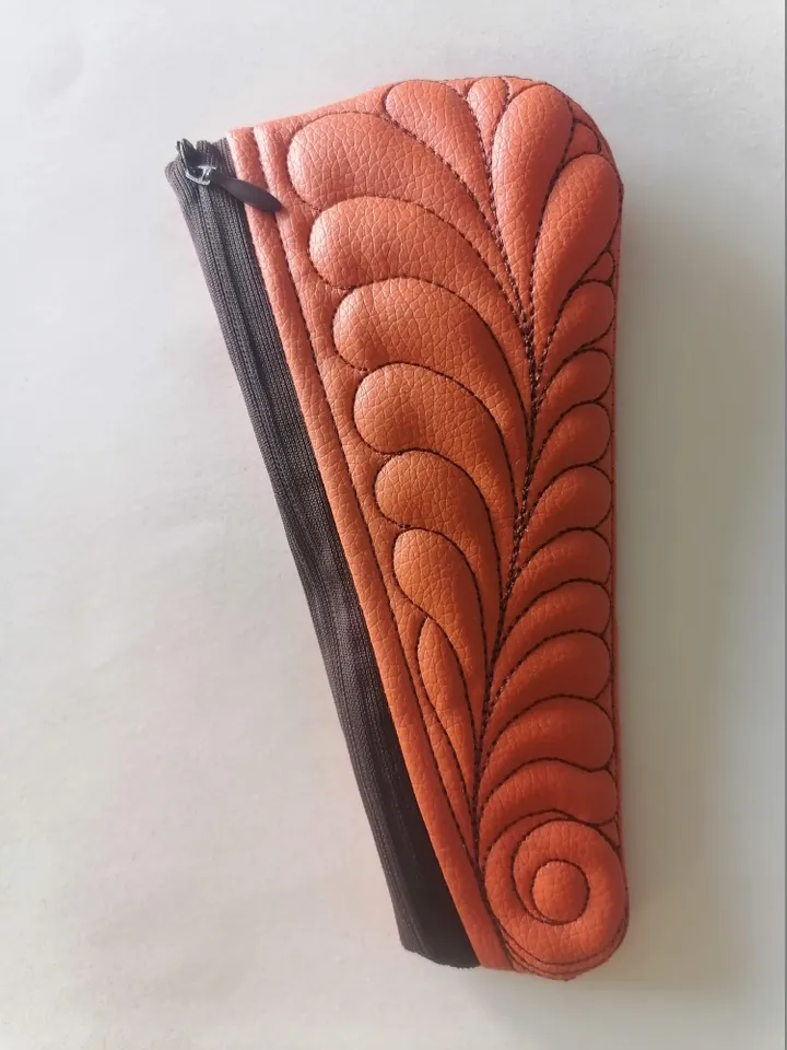 Scissors case zip In the hoop embroidery designs ITH