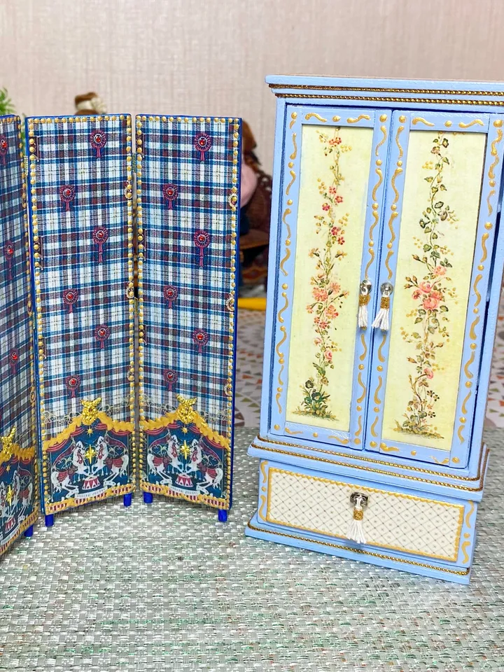 Screen for a dollhouse. 1:12. doll furniture, doll miniature, doll accessories.