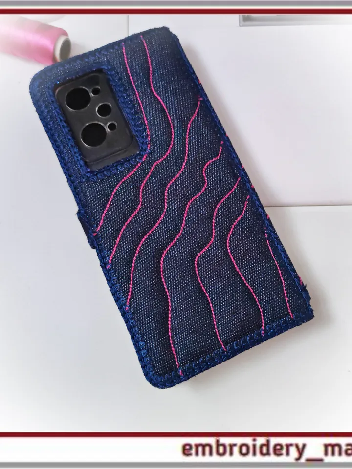 In the hoop embroidery design smartphone case 3x6.56 Girl by Embroidery Manavi 05