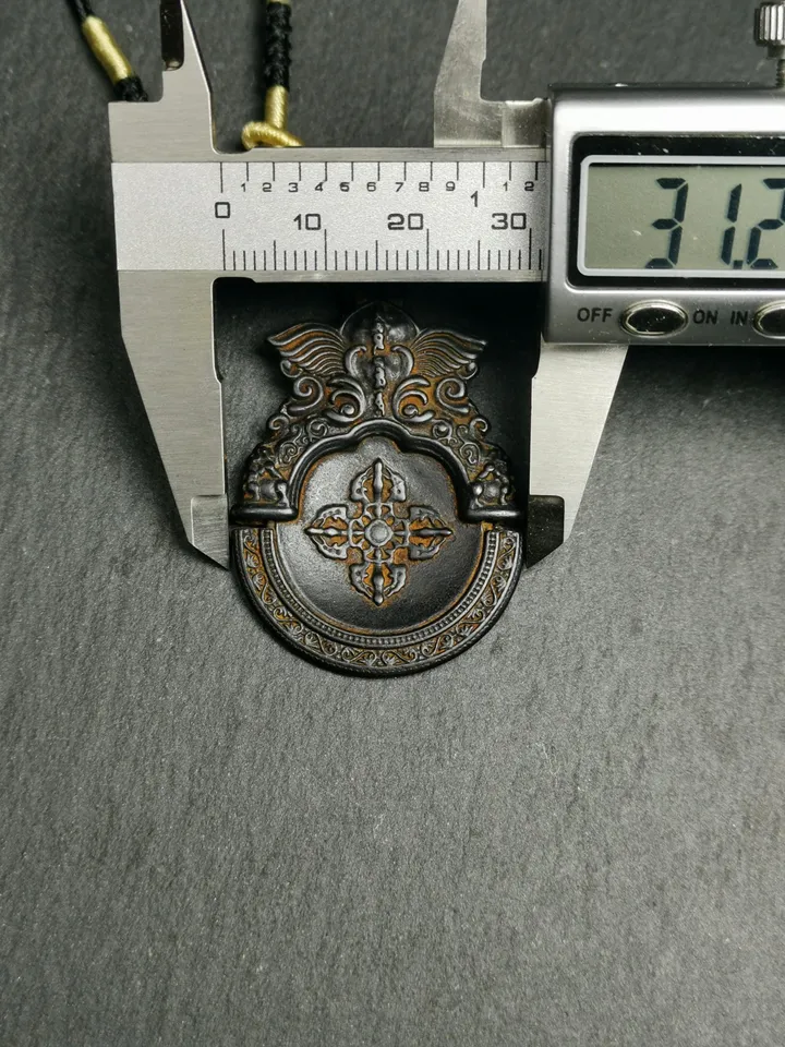Gandhanra Antique Tibetan Buddhism Cross Vajra Amulet with Garuda Kirtimukha - Unique Thokcha Pendant Protective Charm