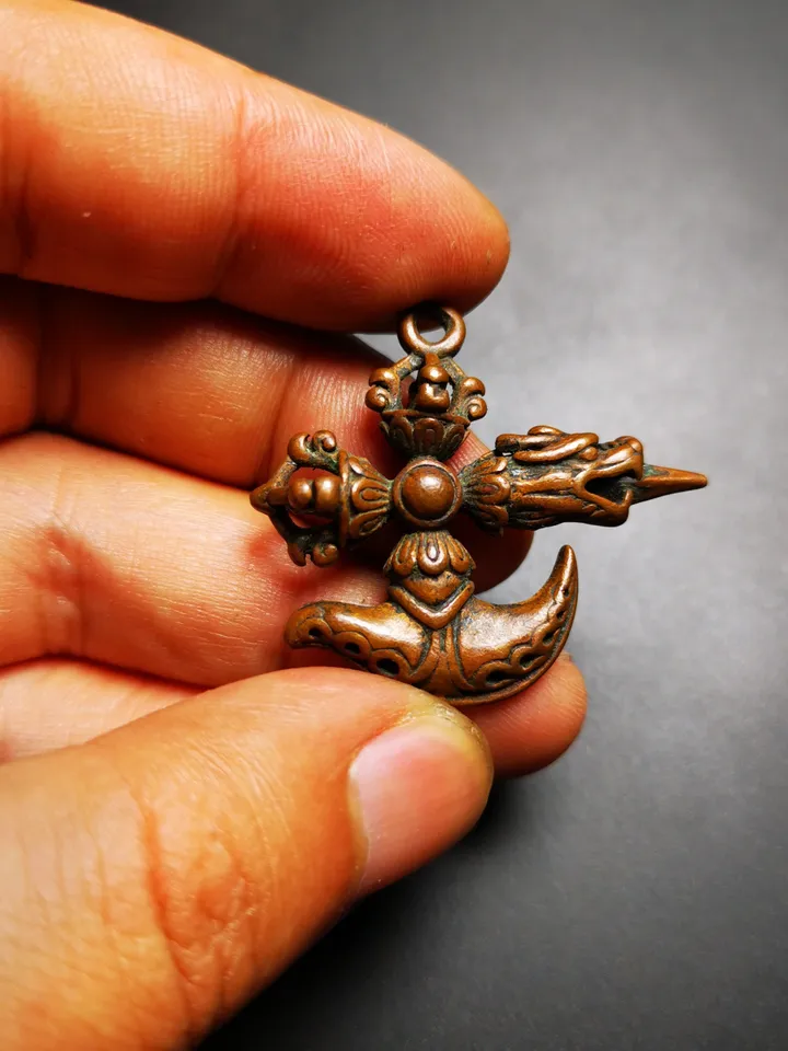 Gandhanra Antique Tibetan Amulet,Cross Kartika(knife of the dakinis) and Kila(Dorje Phurba), Trantic Buddhism Dharma, 60 Years Old.