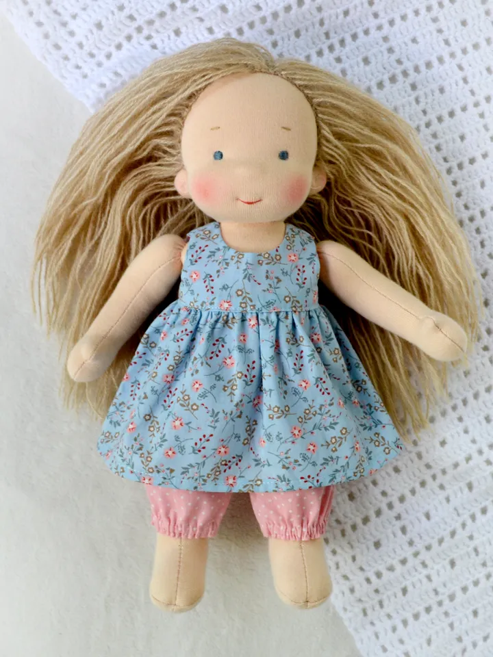 DIY Waldorf doll 11 inch (28 cm) tall. PDF pattern and tutorial. Patterns of doll clothes as bonus!