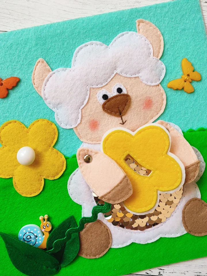 Sheep Quiet book pattern PDF & Tutorial page, Felt activity book pattern, Farm Quiet book svg, Sensory toys, Felt sewing pattern toddler