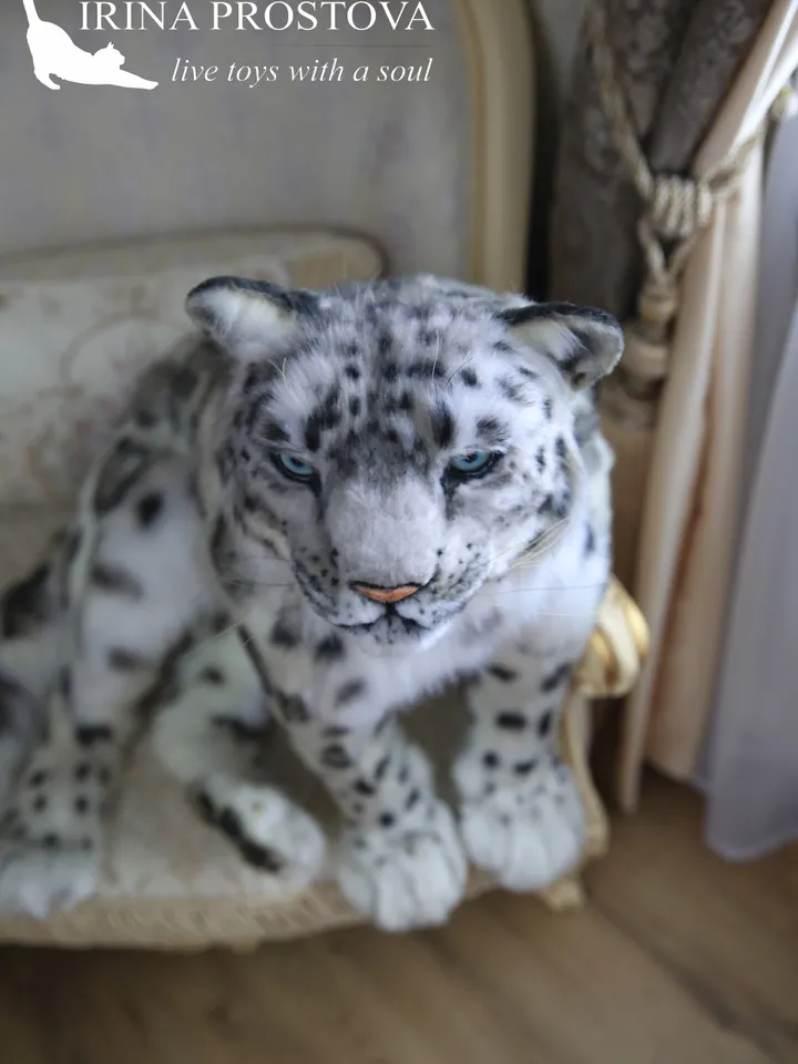 Snow leopard Irbis plush animals. Ooak toy. Snow leopard stuffed toy
