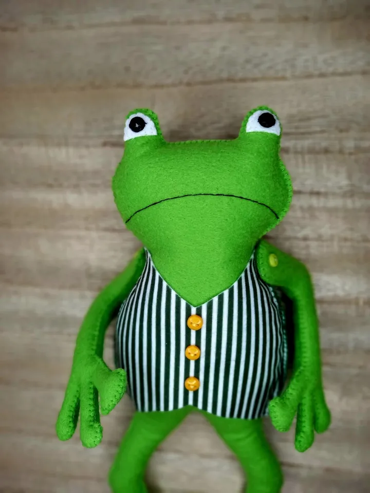 Mr. Frog, Frog Gentleman, Green Toad Toy, Toad, Felt Frog, Felt Toy
