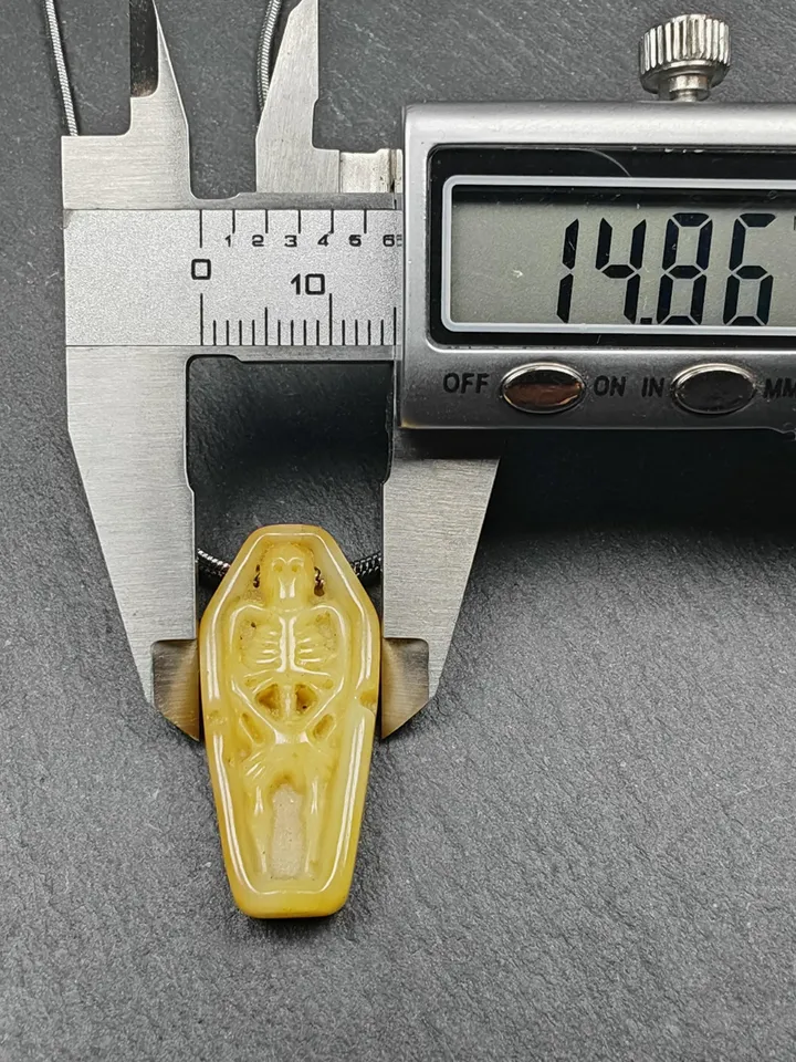 Authentic Yak Bone Carved Skeleton Pendant,Protective Charm,Gandhanra Old Tibetan Amulet,Spiritual Necklace,32mm × 15mm