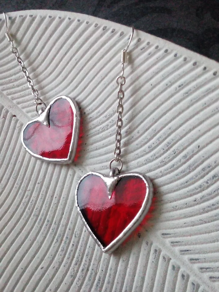 Red Heart glass earrings, valentines, st Valentine, women's heart earrings, kawaii earrings, Love earrings
