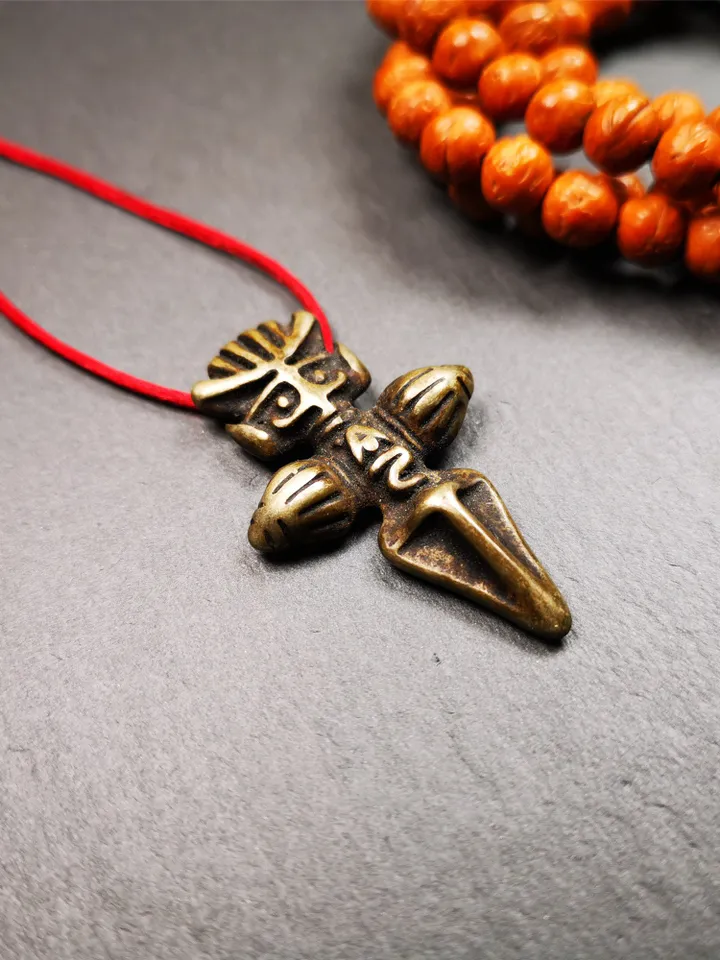 Gandhanra Antique Tibetan Buddhist Amulet,Mini Garuda,Garula,Suparna,Golden-winged Bird Pendant,Made of Copper, 1.77 Inches