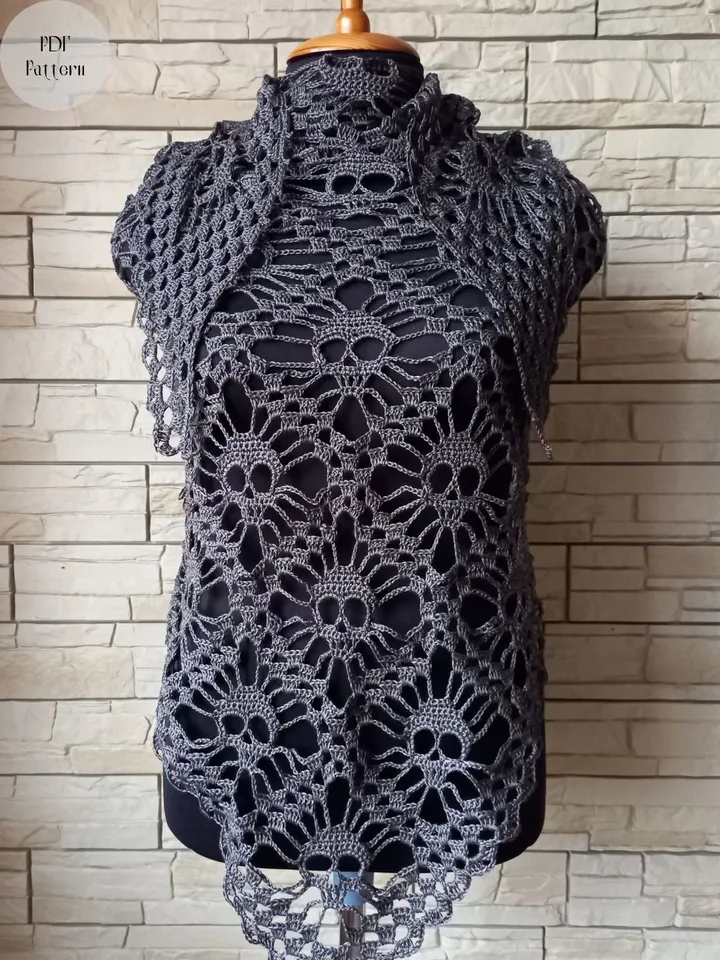 Crochet shawl pattern, Crochet shawl with skulls, Crochet shawl pattern easy, Crochet shawl for beginners, Skull pattern