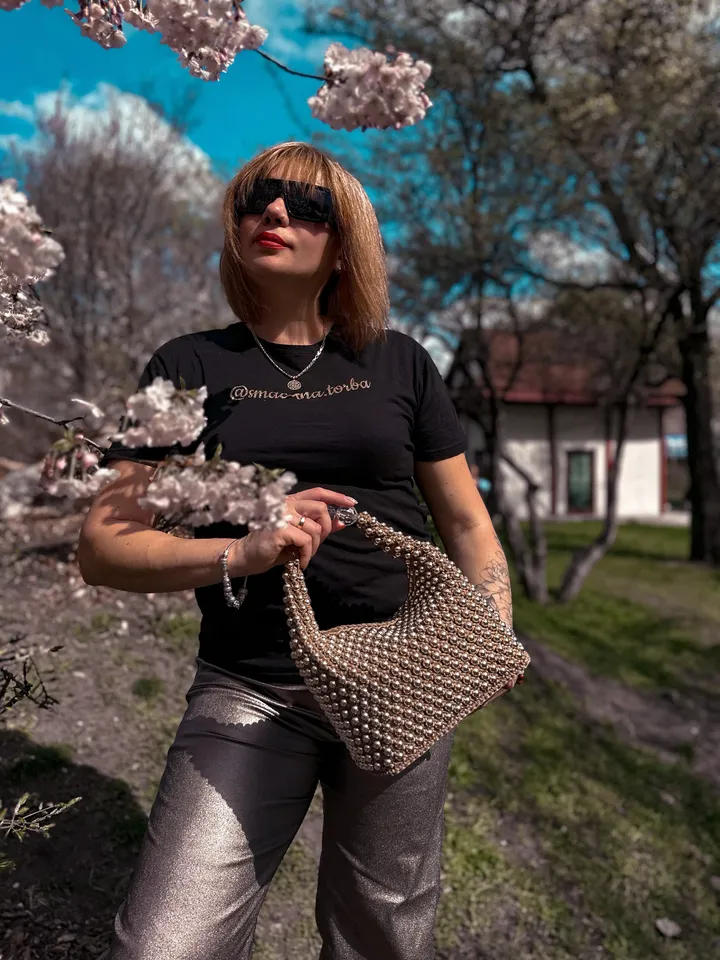 Womens crochet handbag with gold beads, luxury gold bag, vegan crossbody, top handle, small purse, gift for mother, shoulder bag
