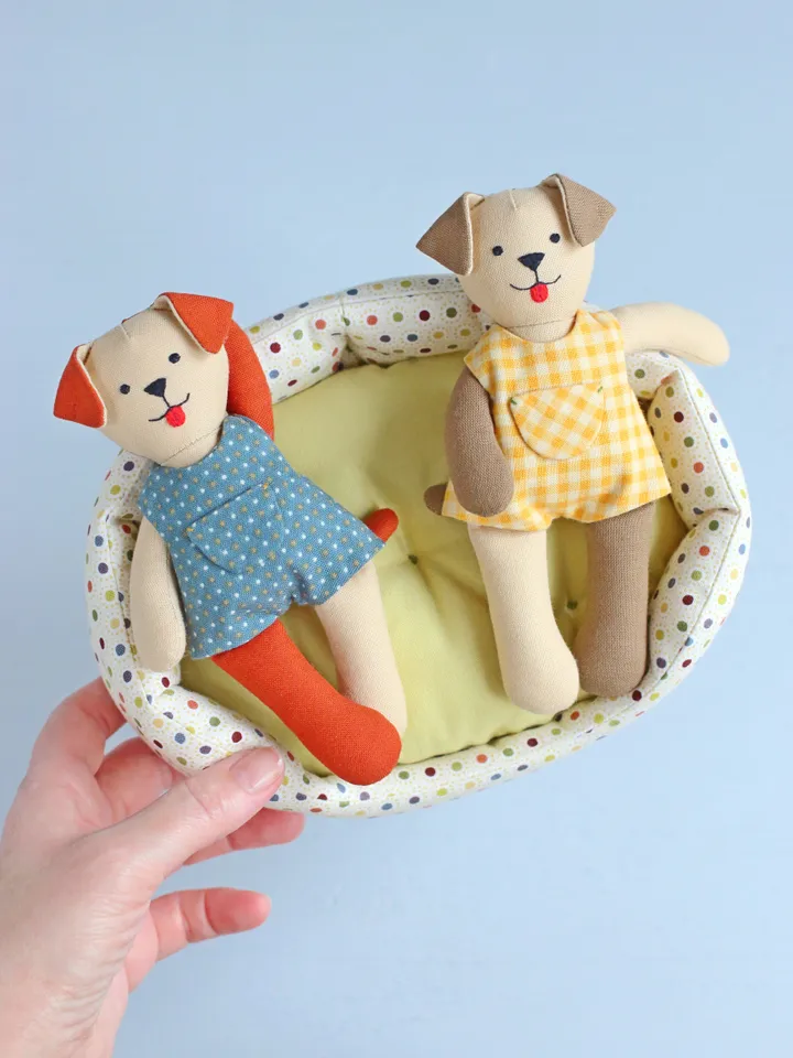 PDF Bed for Mini Pet Doll Sewing Pattern