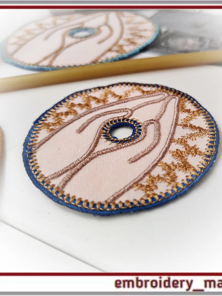 In The Hoop embroidery designs candle holders for drop protection 2 types in 2 sizes from Embroidery Manavi 05