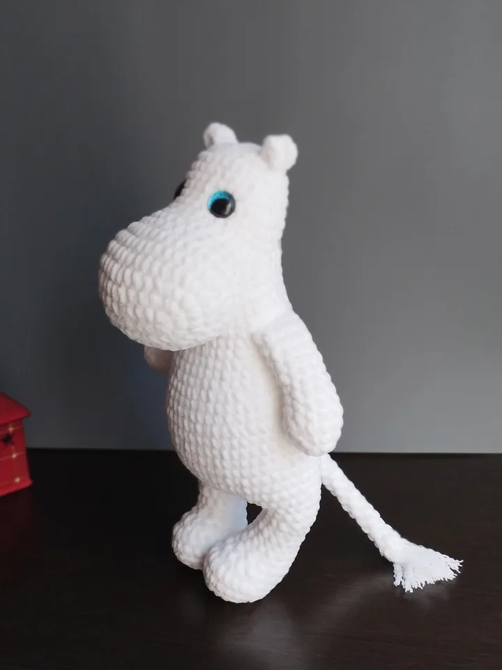 Moomin Troll Amigurumi Crochet Pattern - Large 30-40cm Soft Toy for Cuddles